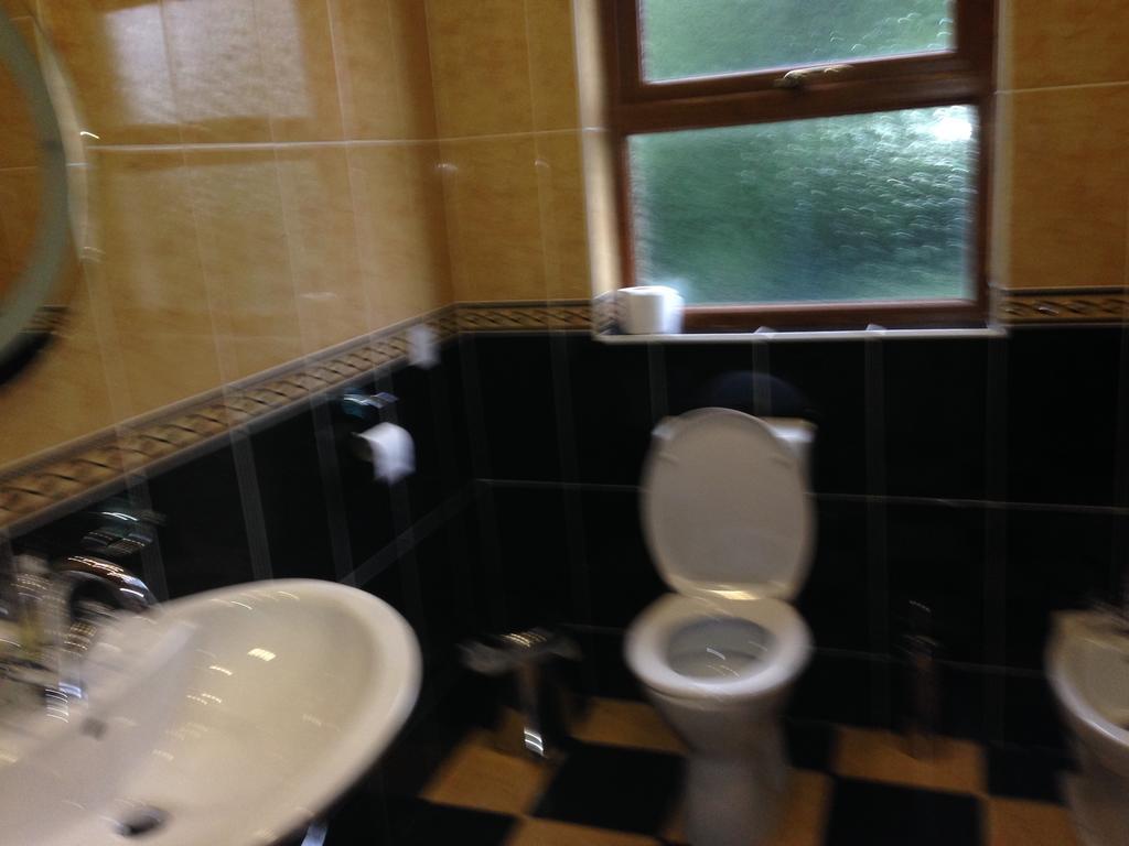 Leigh House Bed And Breakfast Ballyroney Δωμάτιο φωτογραφία