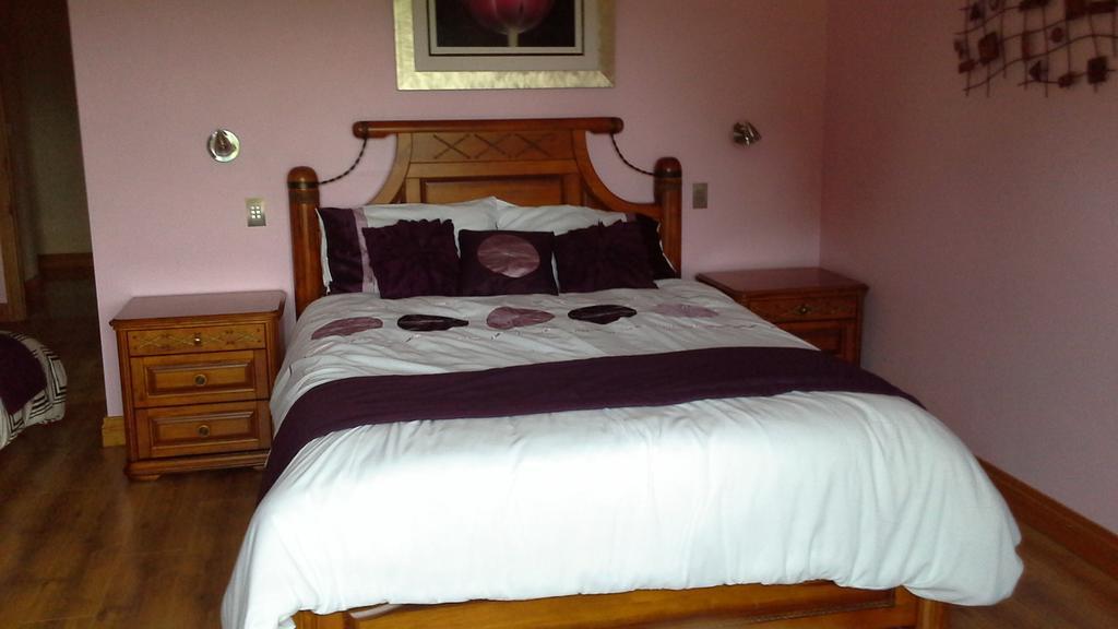 Leigh House Bed And Breakfast Ballyroney Δωμάτιο φωτογραφία